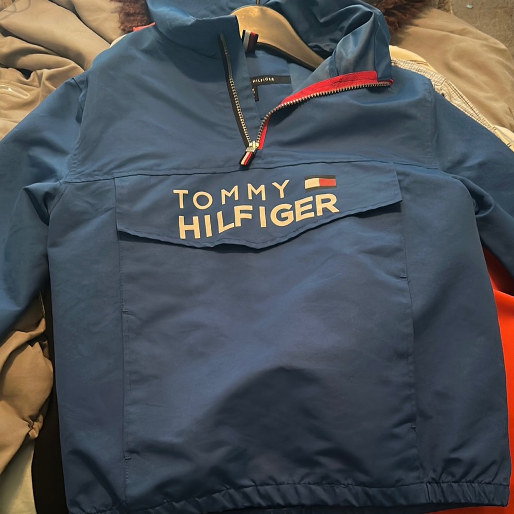Tommy Hilfiger Blue Raincoat Modern Design
